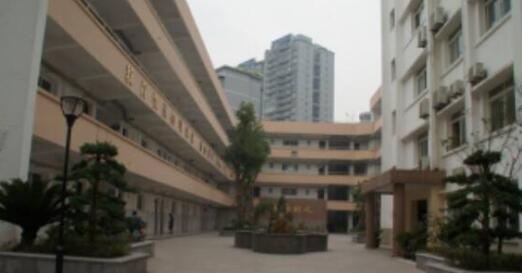 重慶松樹橋中學(xué)怎么樣、好不好