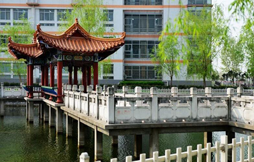 南陽醫(yī)學(xué)高等?？茖W(xué)校2021年招生簡章