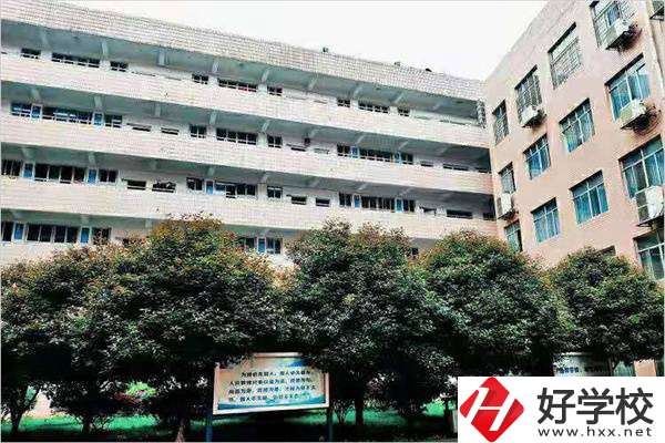 岳陽有哪些計算機中職可以就讀？計算機專業(yè)好就業(yè)嗎？