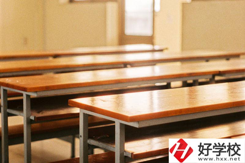 湖南省澧縣職業(yè)中專學(xué)校有哪些專業(yè)？學(xué)費(fèi)貴不貴？