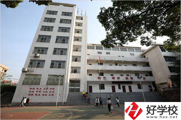 衡陽藝術(shù)學(xué)校的學(xué)費(fèi)需要多少？有沒有優(yōu)惠？