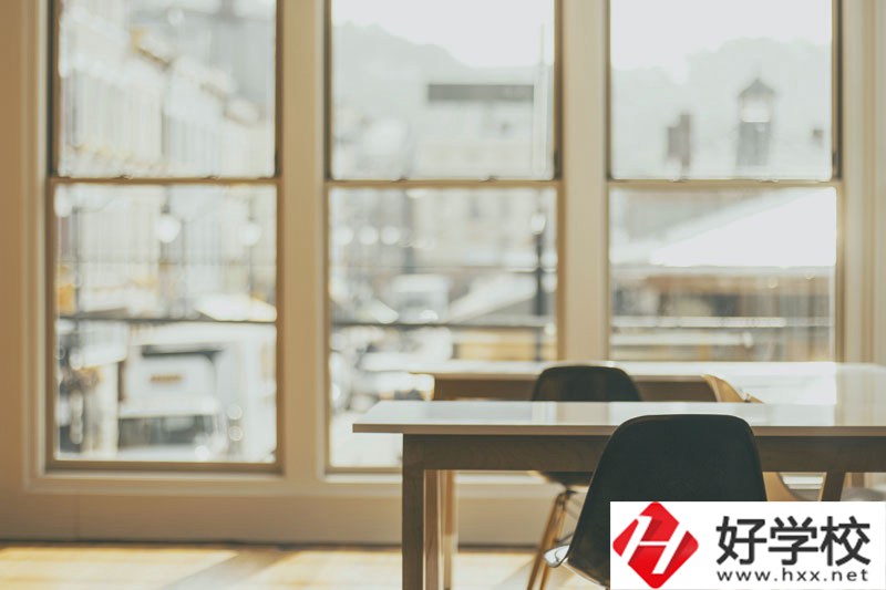 長沙學(xué)幼師專業(yè)的中職學(xué)校有哪些？