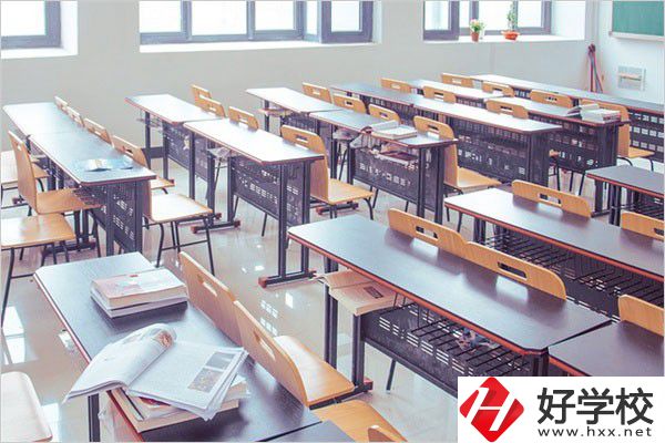 常德石門縣有什么中專學(xué)校？是公辦還是民辦的？
