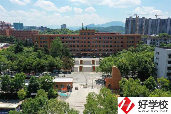 婁底哪些職校設(shè)有中職部？有什么招生專業(yè)？
