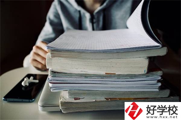 長(zhǎng)沙民辦高中值不值得讀？條件一般的話讀什么學(xué)校好？