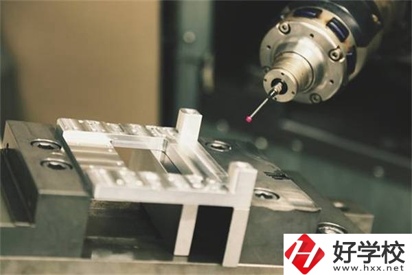 衡陽技校排名前三的專業(yè)是什么？好就業(yè)嗎？