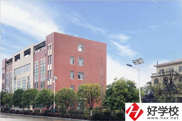 永州方政職業(yè)技術(shù)學(xué)校怎么樣？有什么特色？