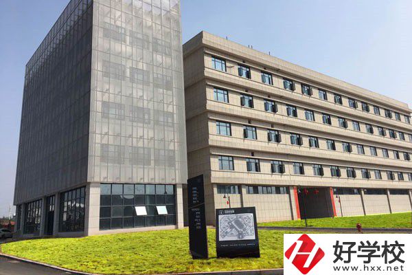 株洲正規(guī)的技校有哪些？學(xué)校怎么樣？