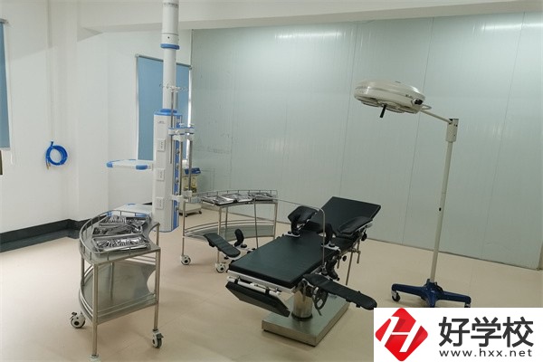 衡陽衛(wèi)校有哪些？學(xué)費(fèi)是多少？