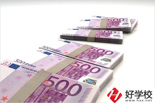 衡陽的公立職高學(xué)費(fèi)高不高？學(xué)費(fèi)包含哪些方面？