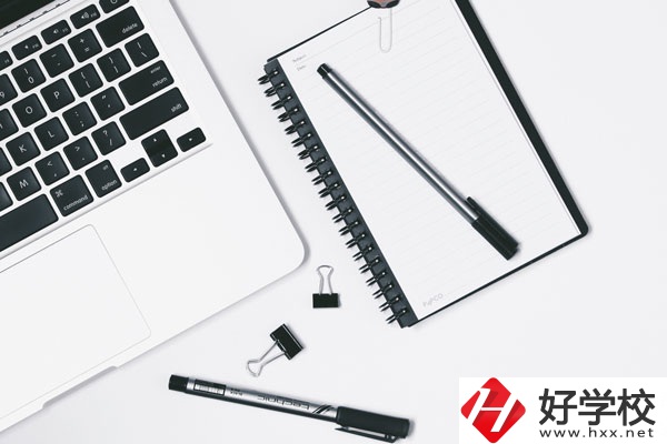 湖南省道縣師范學(xué)校有什么專業(yè)？值得讀嗎？