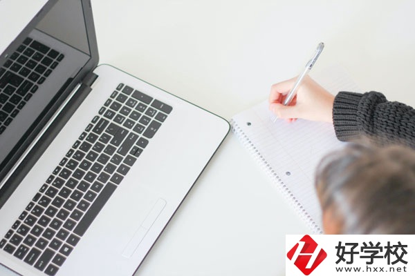 辰溪縣中等職業(yè)學(xué)校好不好？宿舍環(huán)境怎么樣？