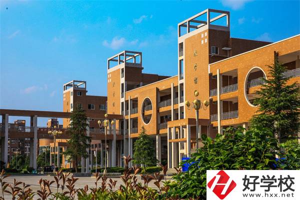 張家界重點(diǎn)中專有哪些？辦學(xué)特色是什么？