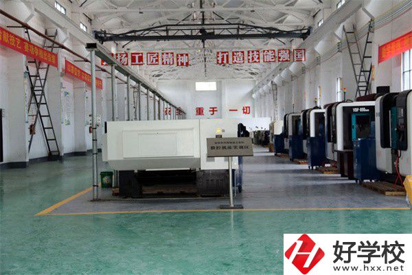張家界有哪些公辦技校？公辦技校免學(xué)費(fèi)嗎？