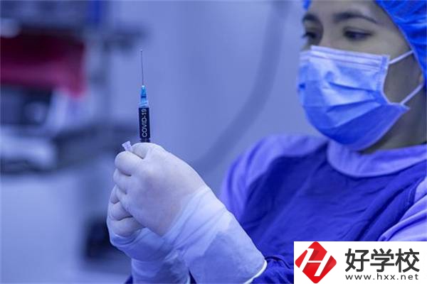 湖南衛(wèi)校最熱門的專業(yè)是哪個？優(yōu)缺點是什么？
