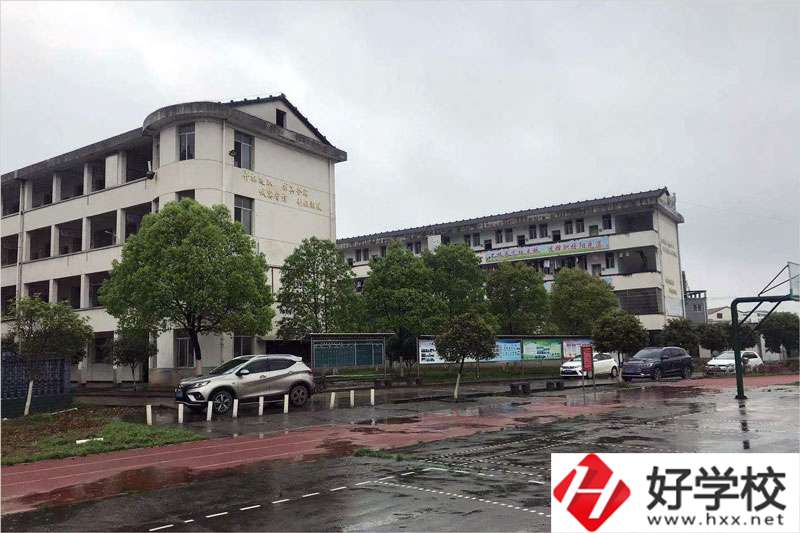 漢壽縣科技工業(yè)職業(yè)技術(shù)學(xué)校的專業(yè)好就業(yè)嗎？