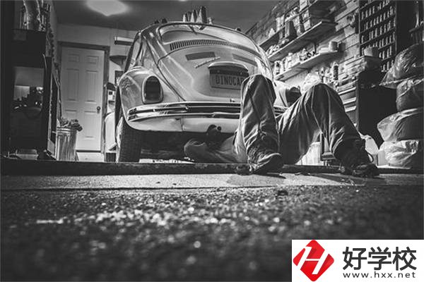 永州職校有哪些熱門(mén)專業(yè)？好不好找工作？