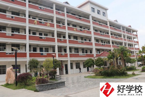 永州市綜合職業(yè)中等專業(yè)學(xué)校好不好？宿舍怎么樣？