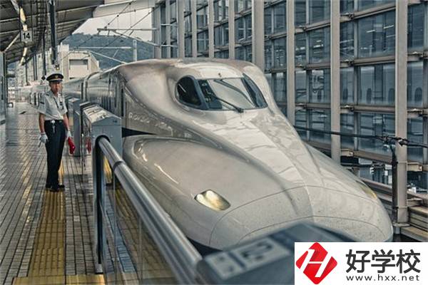 在湖南讀中職有用嗎？哪些專業(yè)好就業(yè)？