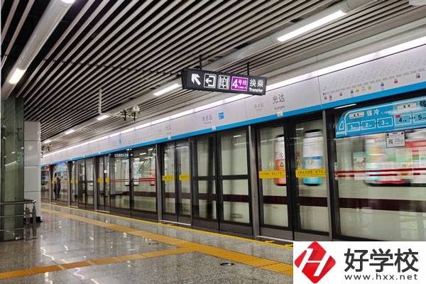 湖南省體育運(yùn)動學(xué)校怎么樣？是中專嗎？