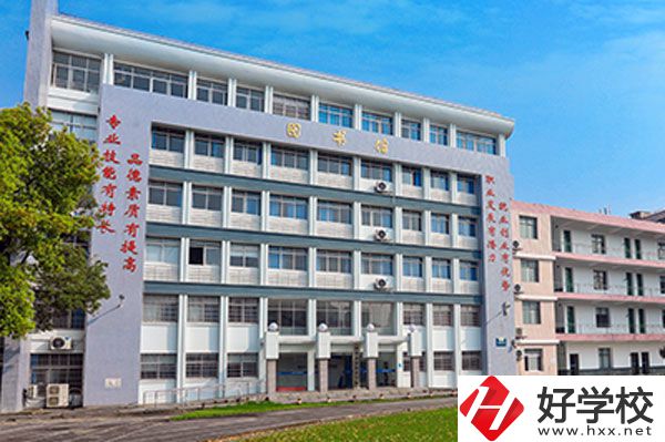 株洲人工智能職業(yè)技術(shù)學(xué)校設(shè)備怎樣？有什么辦學(xué)特色？