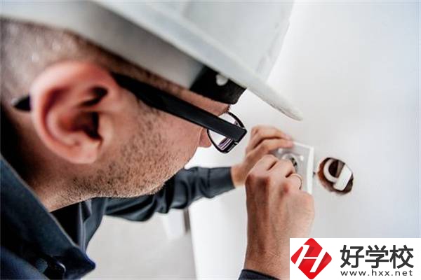 湖南中職生畢業(yè)會(huì)有就業(yè)難的問題嗎？選就業(yè)還是升學(xué)？
