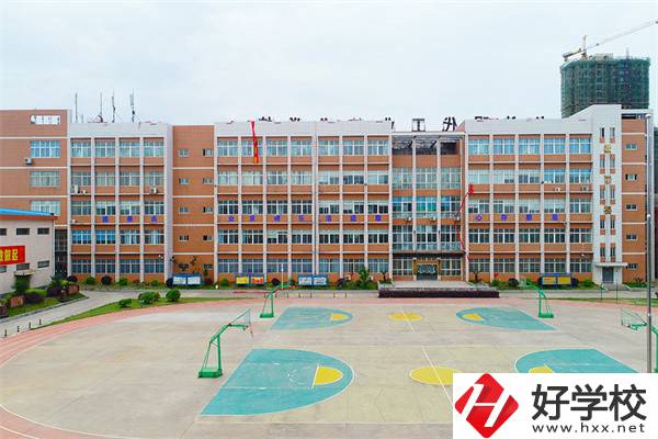 湖南有哪些推薦的民辦中專？特色專業(yè)是什么？