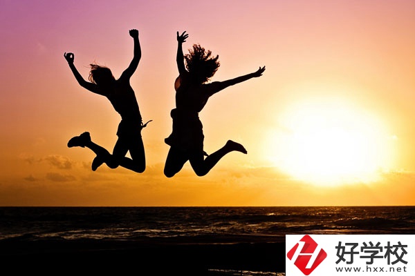 懷化哪一所學校女生最多？最受女生歡迎的專業(yè)是什么？