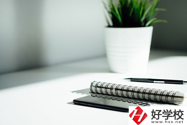 湖南省道縣師范學(xué)校好不好？什么專業(yè)女生最多？