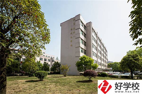 邵陽有沒有300分可以讀的公辦中職？有什么專業(yè)可以學？