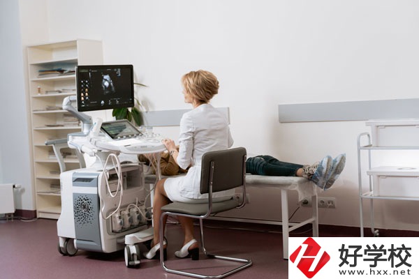 核工業(yè)衛(wèi)生學(xué)校助產(chǎn)專業(yè)怎么樣？宿舍怎么樣？
