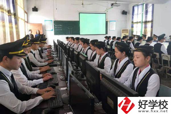 桃源縣武陵職業(yè)技術(shù)學校專業(yè)多嗎?招生多少?