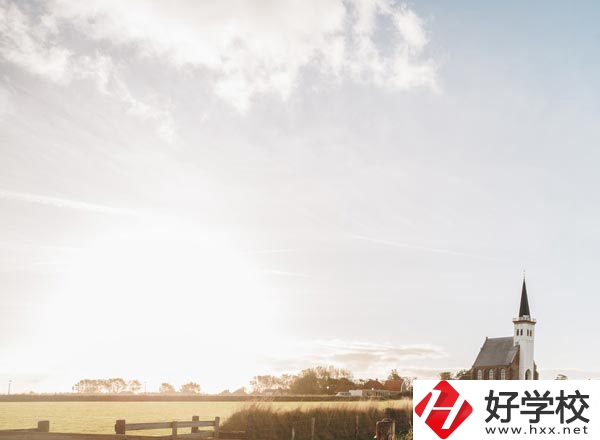 岳陽物流工程職業(yè)學校有什么特色專業(yè)？