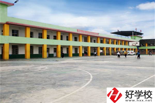 龍山縣誠信職業(yè)技術(shù)學(xué)校有升學(xué)班嗎？升學(xué)率是多少？