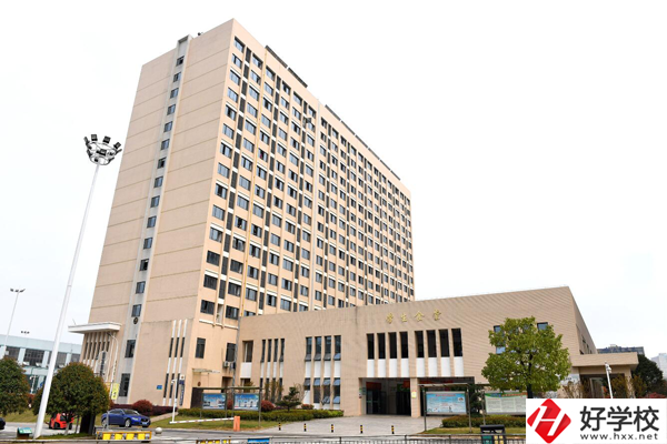 長沙財經(jīng)學(xué)院招收外地考生嗎？都有哪些要求呢？