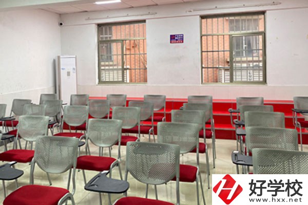 湖南長沙藝術(shù)學校舞蹈專業(yè)有什么優(yōu)勢？