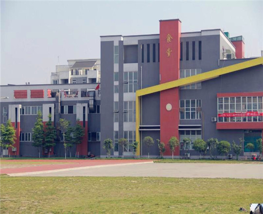 讀中國水電七局高級技工學校好不好？