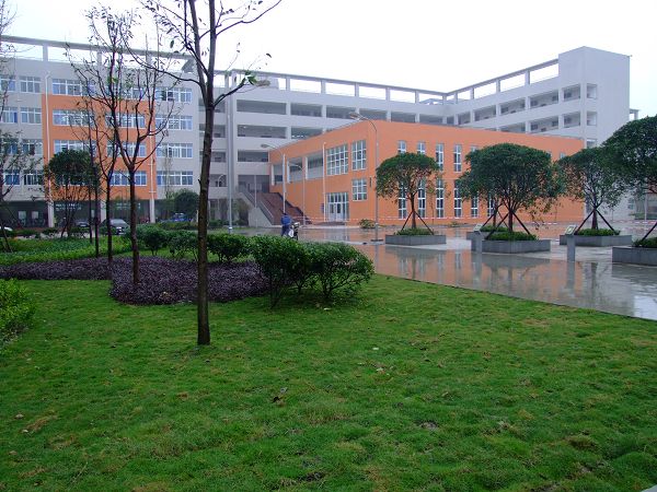 成都市禮儀職業(yè)中學(xué)有哪些報(bào)名要求？