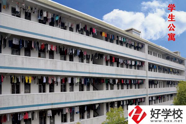 益陽有國家重點中專嗎?中?？缡凶x行不行?
