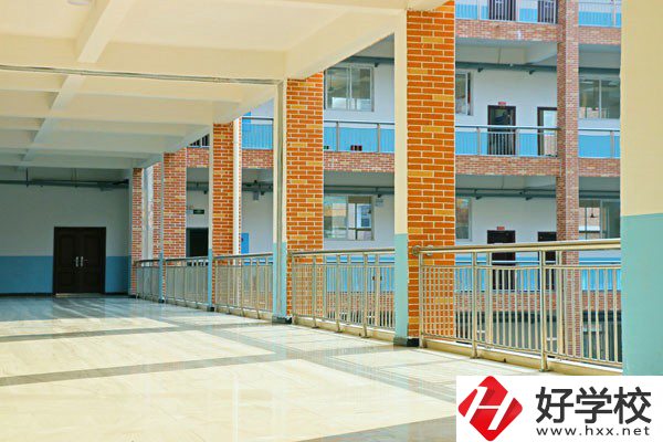 永州師范高等?？茖W(xué)校、湖南九嶷職業(yè)技術(shù)學(xué)院