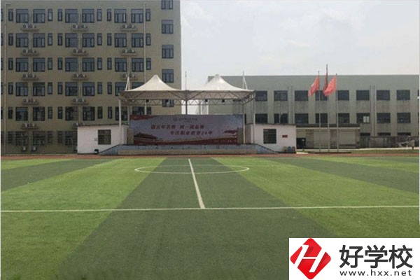 南縣創(chuàng)意職業(yè)技術(shù)學(xué)校有哪些辦學(xué)特色？值得選擇嗎？
