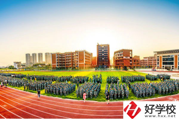 新化縣楚怡工業(yè)學(xué)校有升學(xué)班嗎？升學(xué)率是多少？