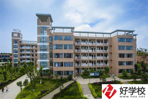 湖南寧鄉(xiāng)有哪些比較好的中專？就業(yè)升學怎么樣？