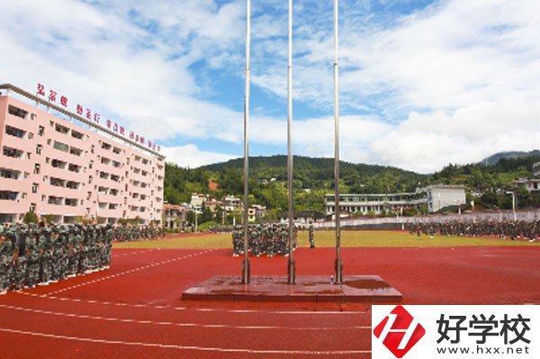 在桂東縣職業(yè)教育中心學(xué)計(jì)算機(jī)怎么樣？