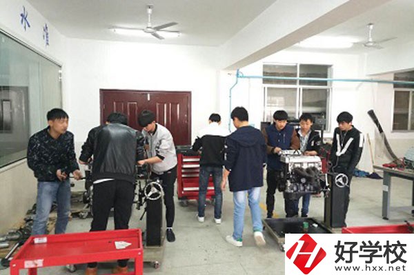 炎陵縣職業(yè)技術(shù)學(xué)校有哪些招生專業(yè)？
