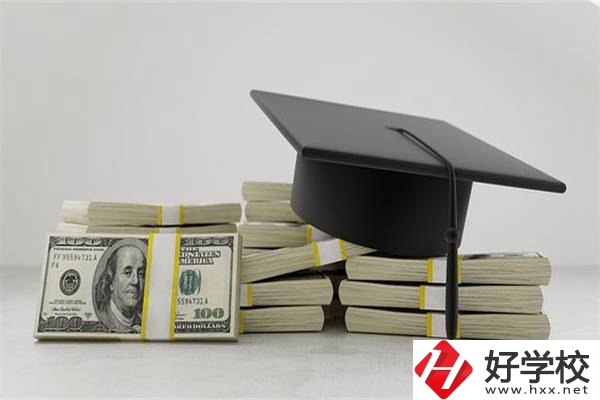 長(zhǎng)沙中考200還有書讀嗎？成績(jī)差有繼續(xù)讀的必要嗎？
