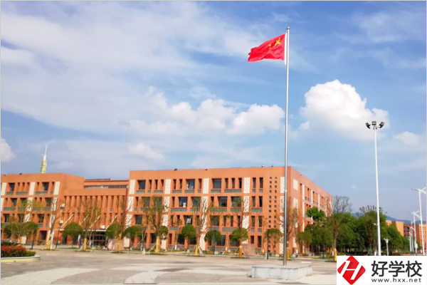 懷化師范高等?？茖W(xué)校(中職部)教學(xué)樓