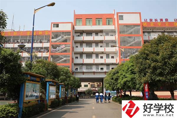 永州值得推薦的民辦技校有哪些？學(xué)費(fèi)多少？