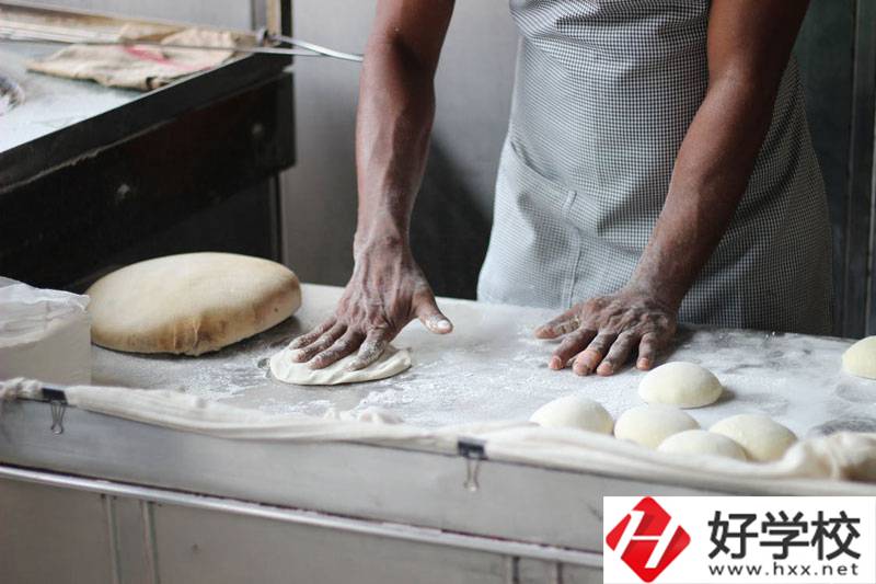 湘潭工貿(mào)學(xué)校中餐烹飪專業(yè)怎么樣？