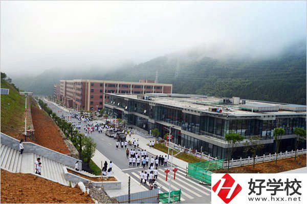 安化縣職業(yè)中專學(xué)校好就業(yè)嗎？師資力量怎么樣？